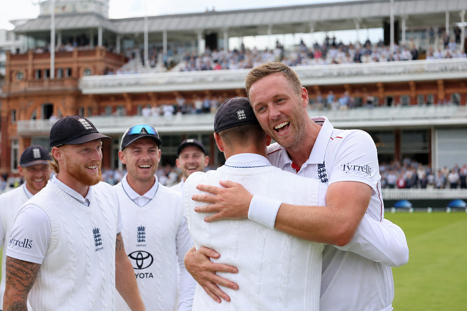 England seal Pakistan series with 194-run Lord’s victory