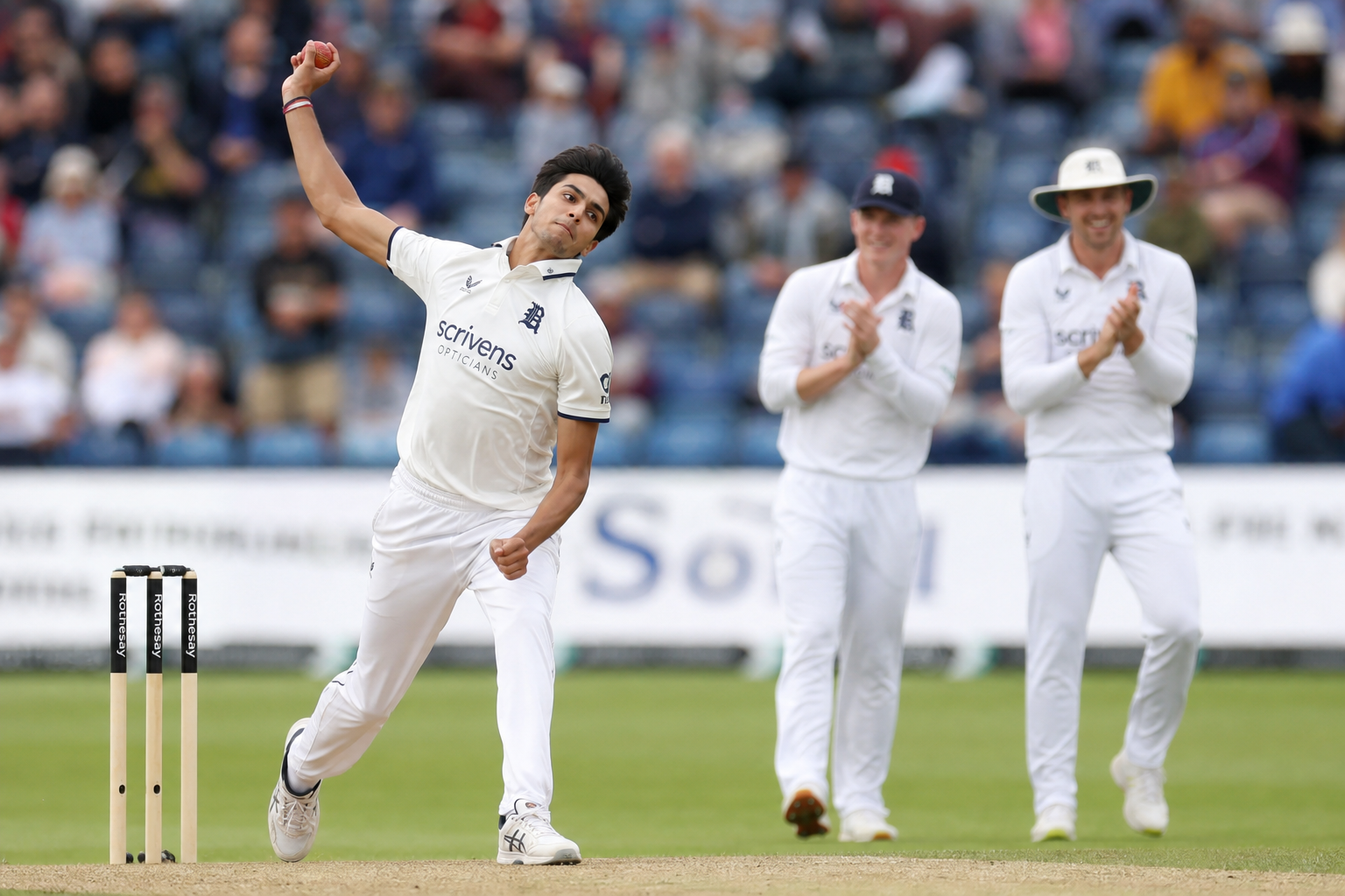 Manav Suthar helps Warwickshire seal innings win over Hampshire